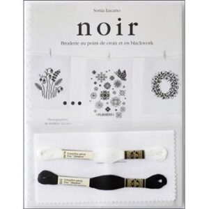 noir  Broderie au point de croix et en blackwork          Sonia Lucano